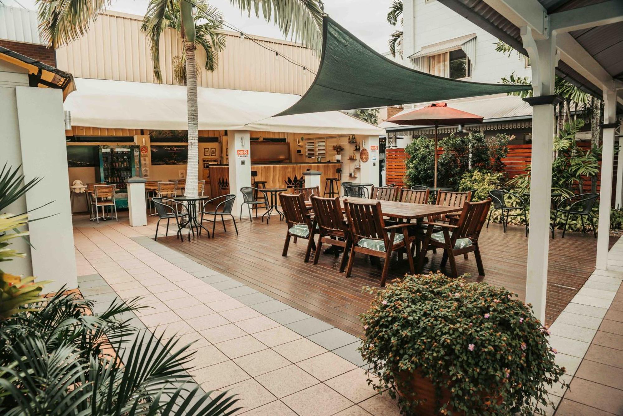 Cairns Queens Court Esterno foto