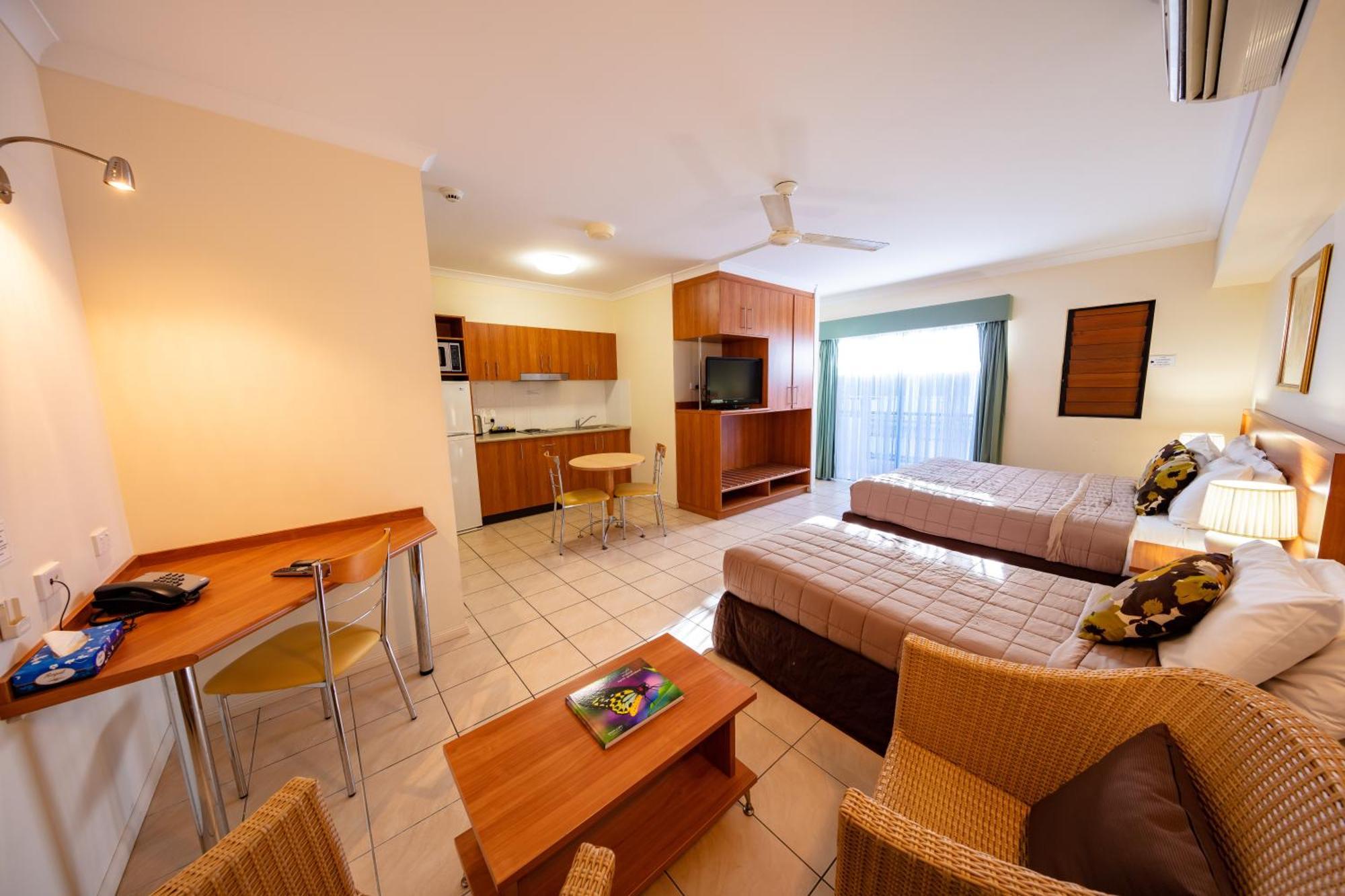 Cairns Queens Court Esterno foto